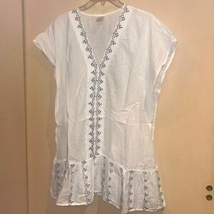 Xhilaration size small beach cover up tunic with semi open sides